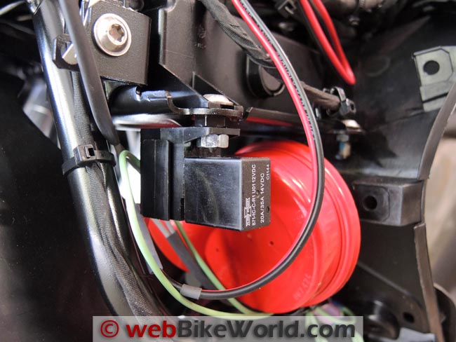 Bmw motorcycle horn relay #2