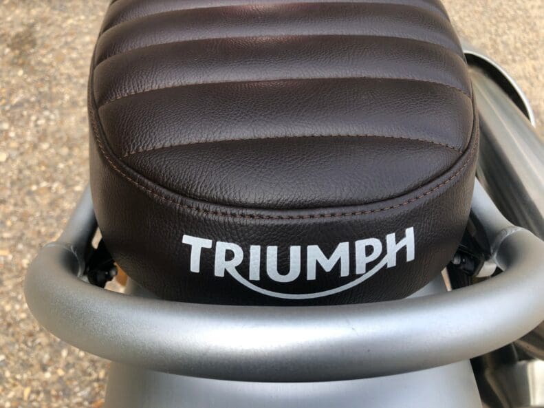 Triumph Scrambler Xc Gold Line Edition Hands On Review