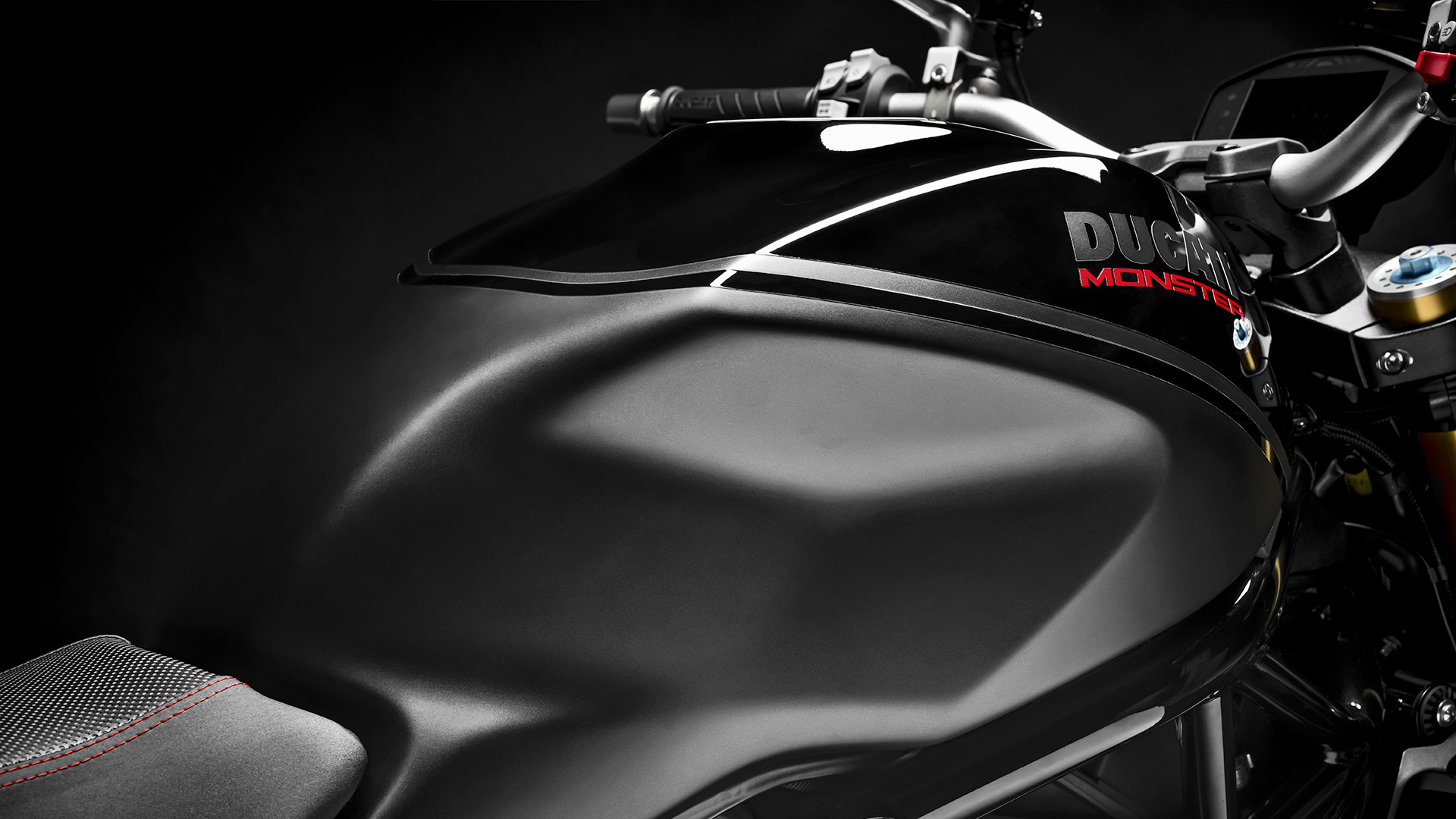 Monster 1200 specs hot sale