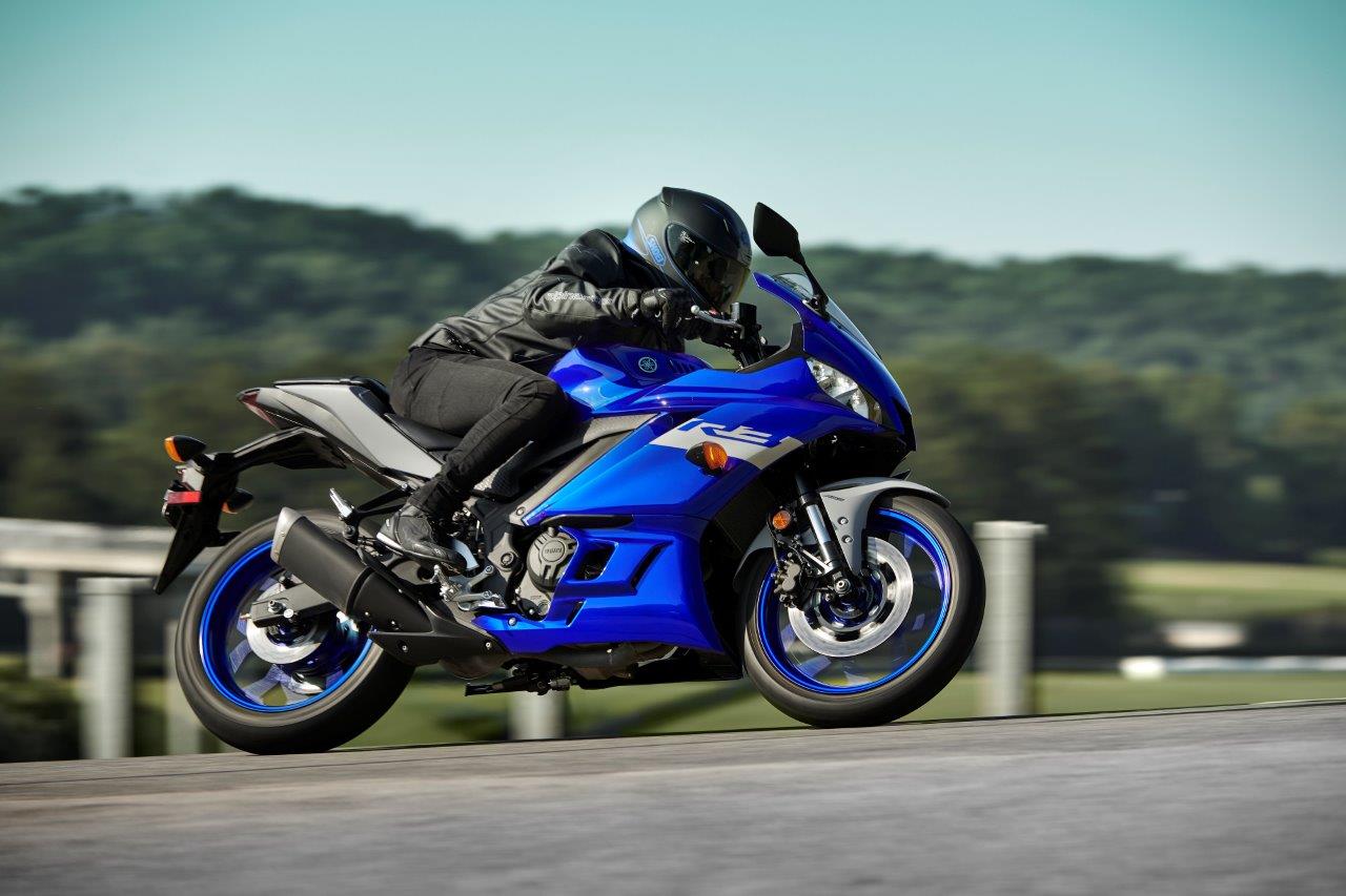 2020 yamaha deals r3 price