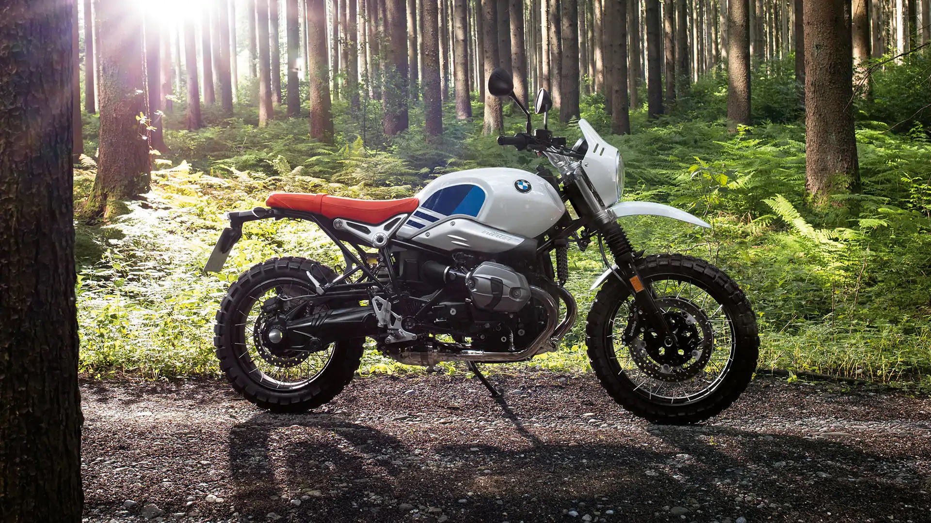 2021 bmw urban gs