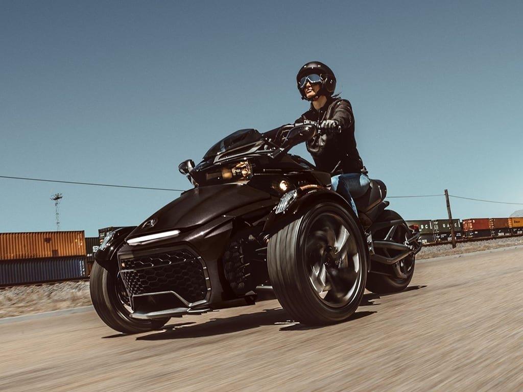 2021 Can-Am Spyder [Specs, Photos] |