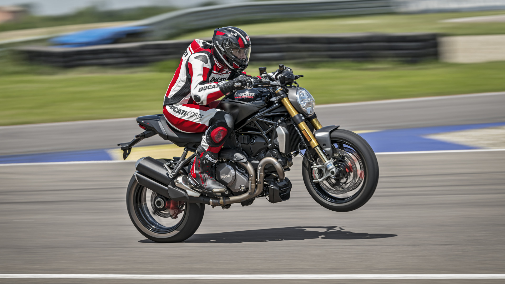 Monster 1200s online