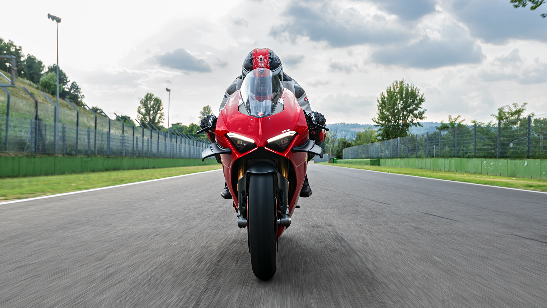 2021 deals panigale v4r