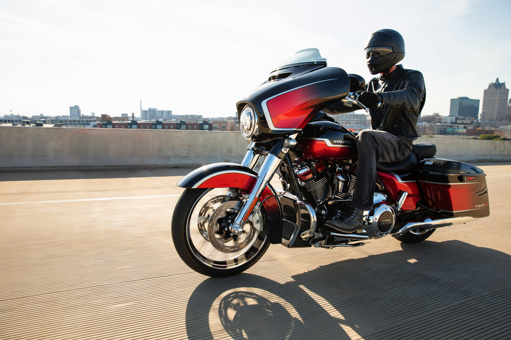 harley davidson 2021 street glide cvo