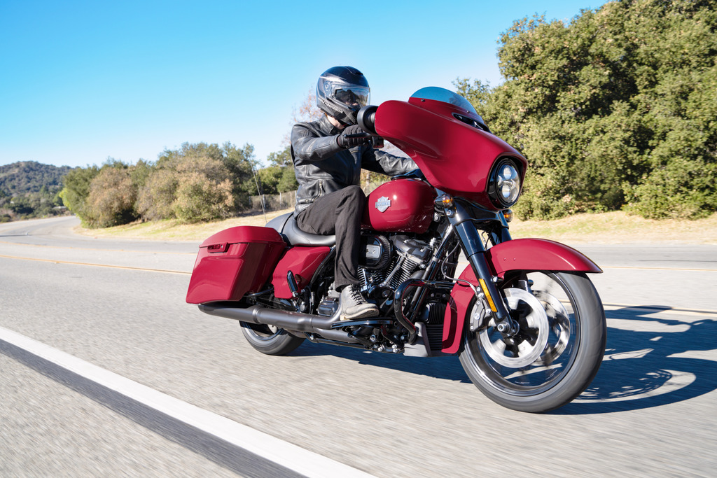 2021 Harley Davidson Street Glide Special [Specs, Features, Photos]