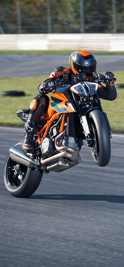 2021 KTM 1290 Super Duke R Specs Features Photos wBW