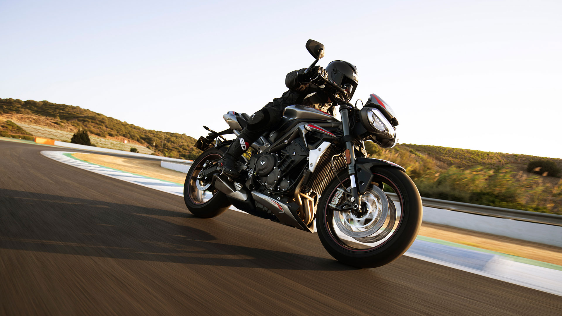 Street triple clearance rs