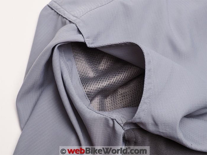 Moto Skiveez Technical and Travelers Shirt Review - webBikeWorld