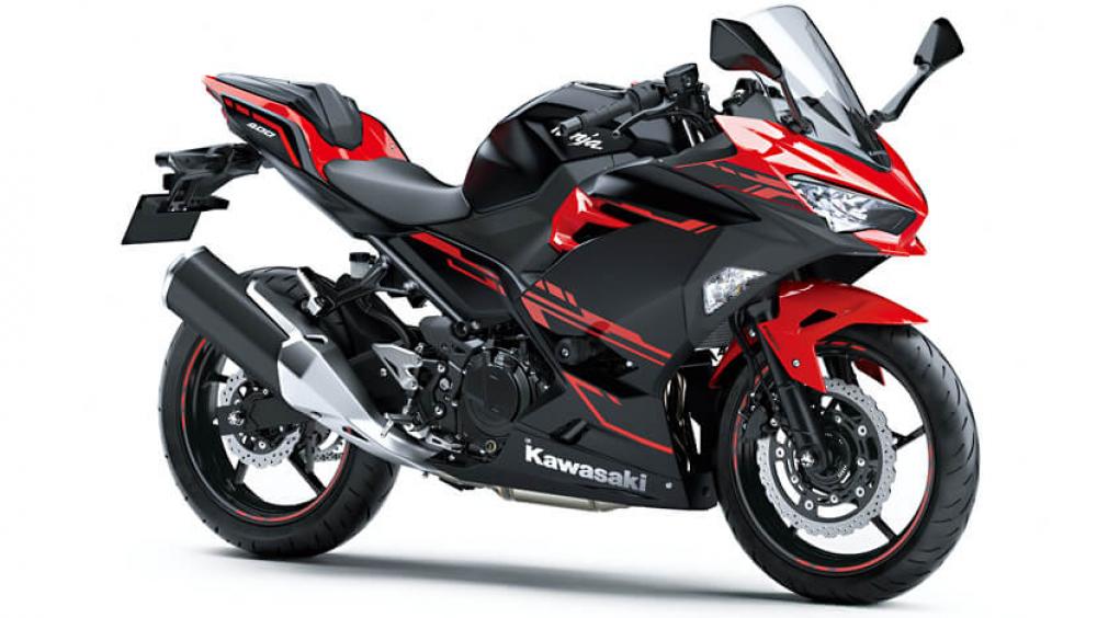 kawasaki ninja black and pink