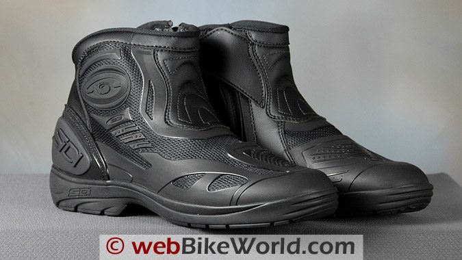 sidi short motorcycle boots