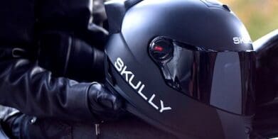 Skully AR-1 head-up display helmet