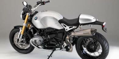 BMW R nineT tank with visible seam