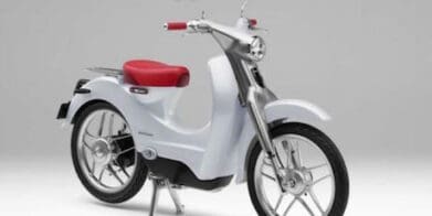 Honda EV-Cub concept - hitachi