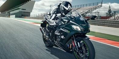 Kawasaki ZX-10R winter edition supercharged