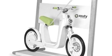 Xkuty solar scooter