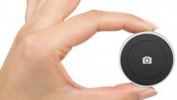 Satechi remote media button for smartphones