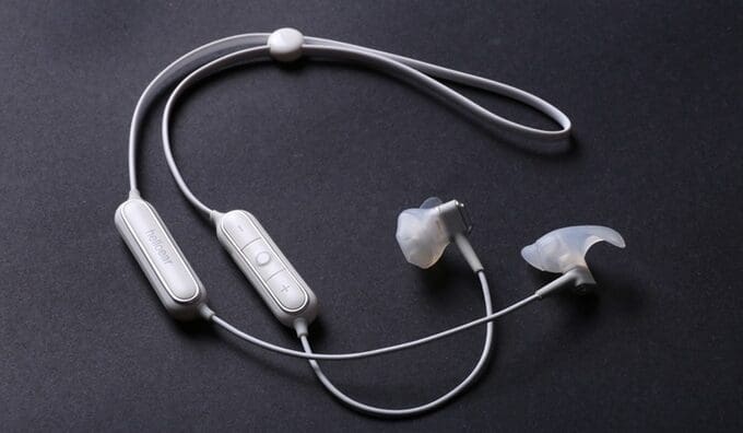 HelloEar Arc custom-fit earphones