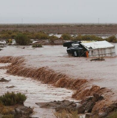 Dakar swamped