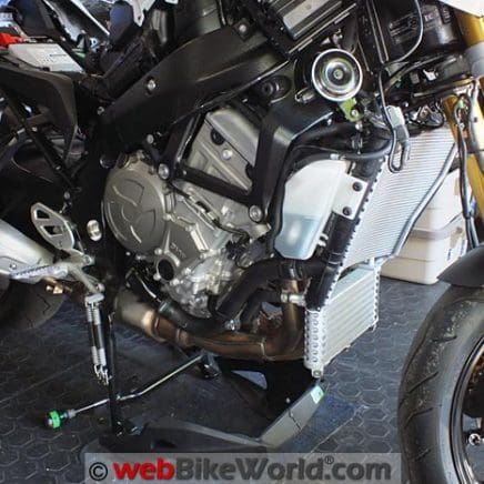 BMW S1000XR Fairing and Panel Removal - webBikeWorld