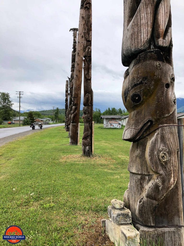 Totem poles and bikes at Kitwanga.