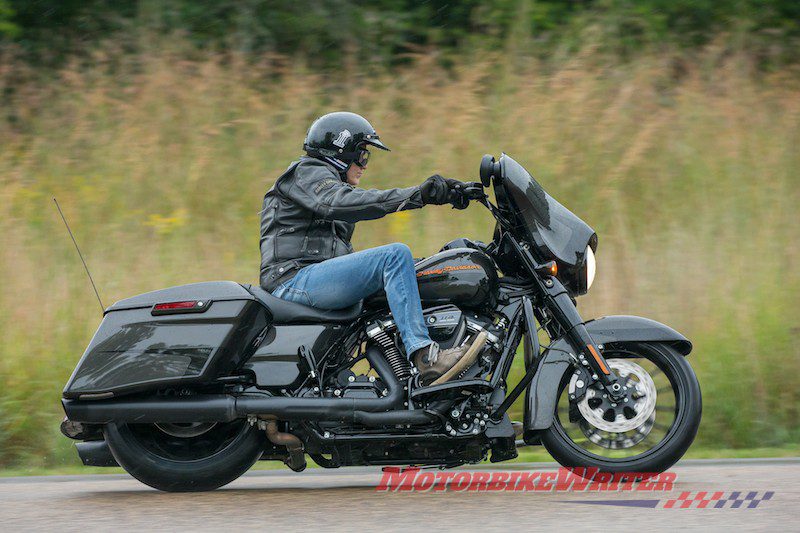 Harley-Davidson 114 Street Glide Special (2019 - 20) - FLHXS, prezzo e  scheda tecnica 