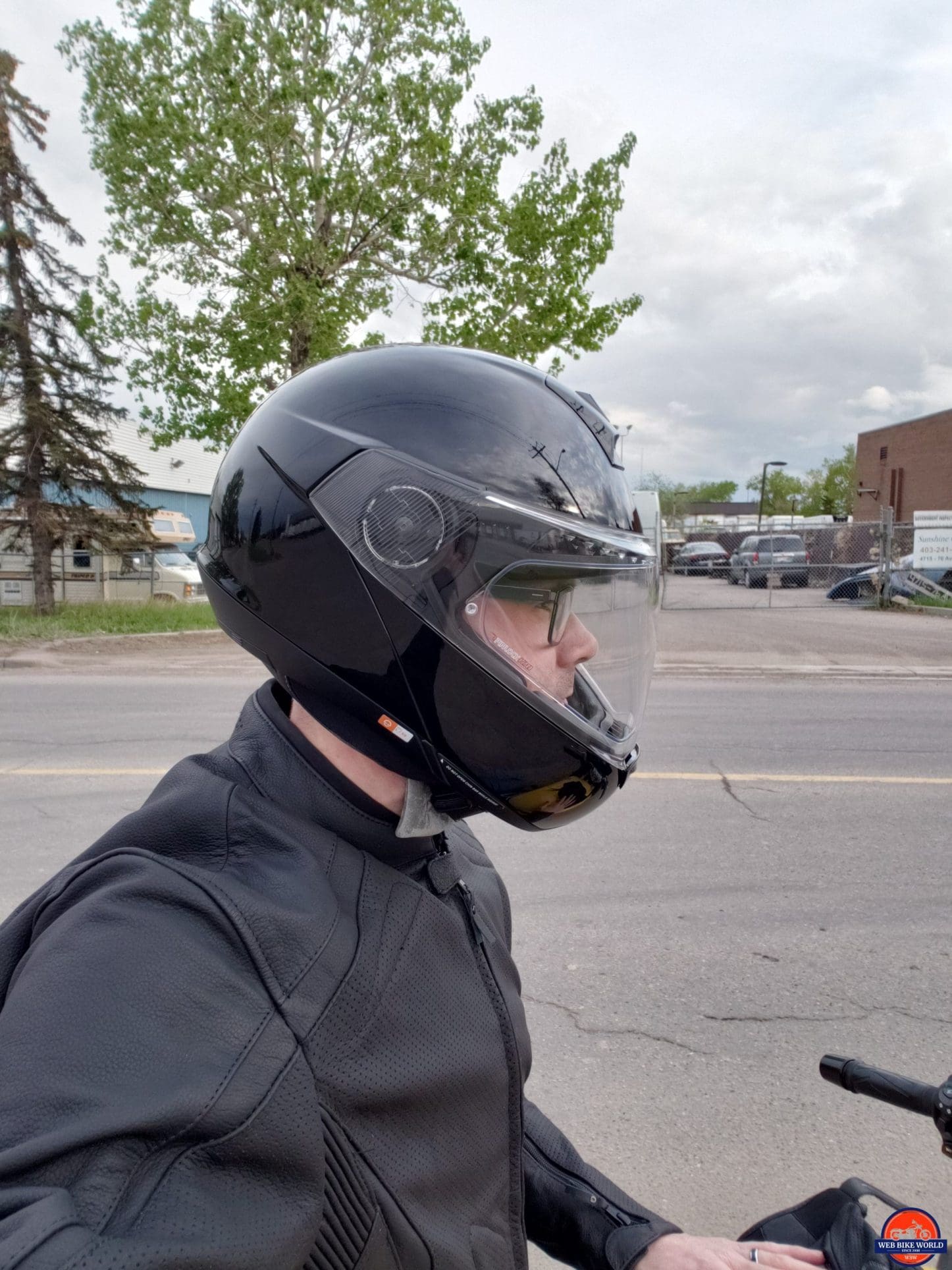 The Best Modular (Flip-Up) Motorcycle Helmets for 2024