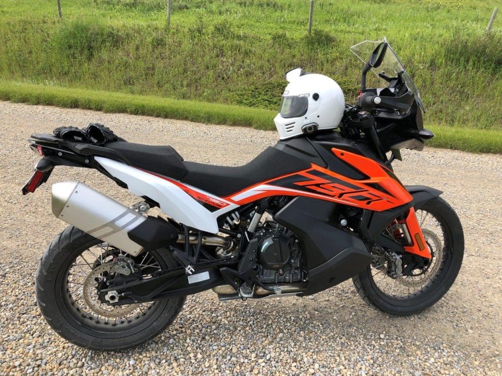 KTM 790 adventure and Simpson Outlaw Bandit.