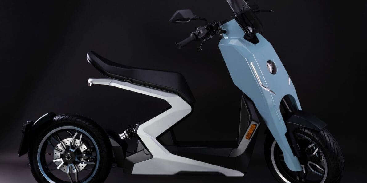 Zapp Preps Its I300 Performance City Scooter For Deliveries - Webbikeworld