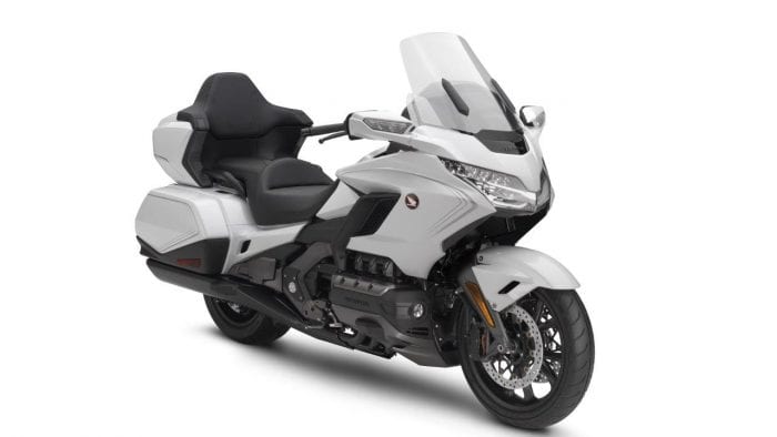 2020-honda-goldwing-tour-DCT-05