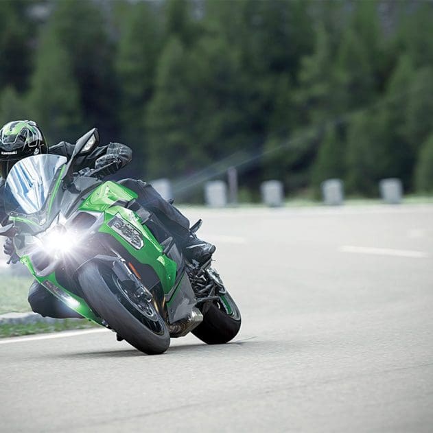 2020 Kawasaki Ninja H2 SX SE+ [Specs & Info] | wBW