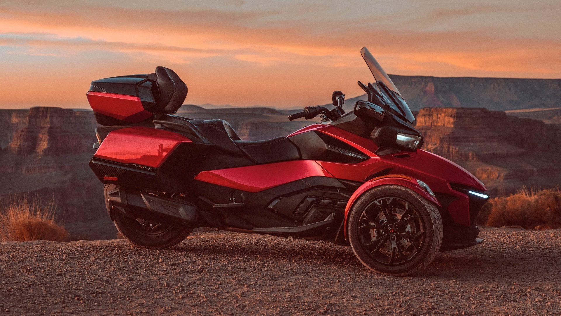 2021 CanAm Spyder RT Limited [Specs, Features, Photos] wBW