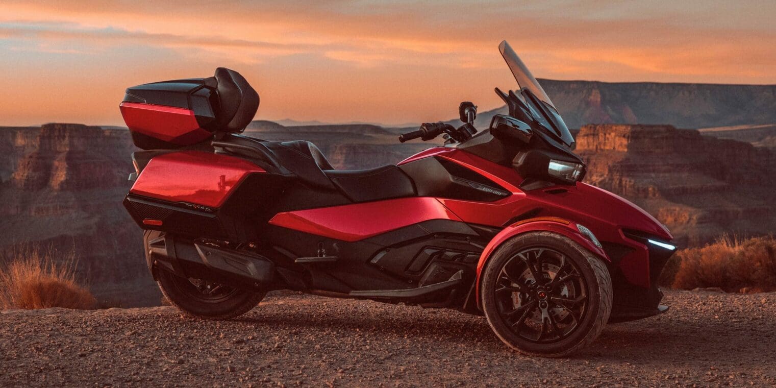 2021 CanAm Spyder RT Limited [Specs, Features, Photos] wBW