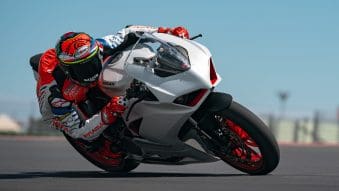 2021 Ducati Panigale V2 [Specs, Features, Photos] | WBW