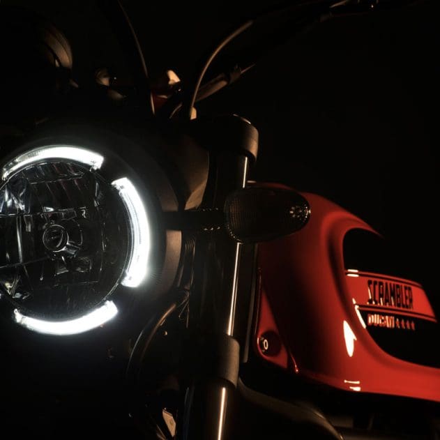 ducati scrambler sixty2 2021