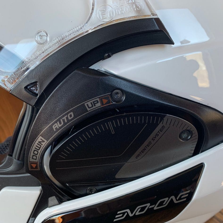 [REVIEW] Shark EVO-ONE 2 Modular Helmet - webBikeWorld