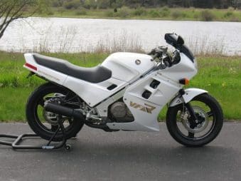 Honda Interceptor 700 (VF700F), (VFR700) Motorcycles - webBikeWorld