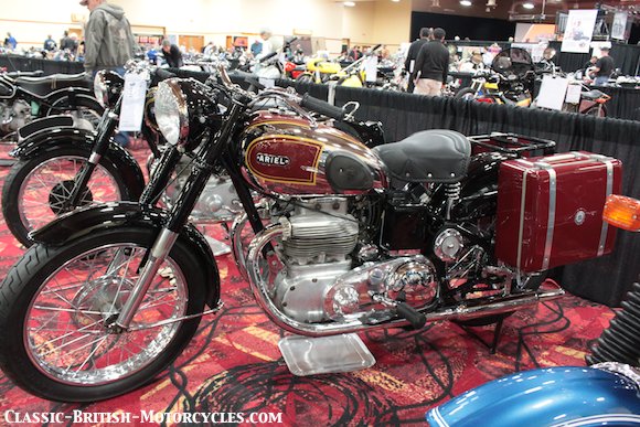 1952 Ariel Square Four - webBikeWorld