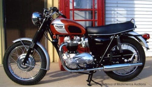 1969 Triumph Bonneville - webBikeWorld