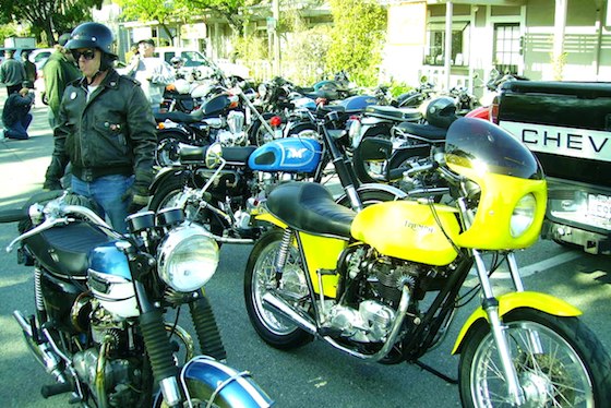 Clubmans all-british weekend, clubmans morning after ride, yellow bike, bsaoc, bsaocnc