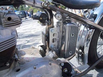 rat bikes, old school choppers, triumph choppers, triumph bobbers, rat bikes