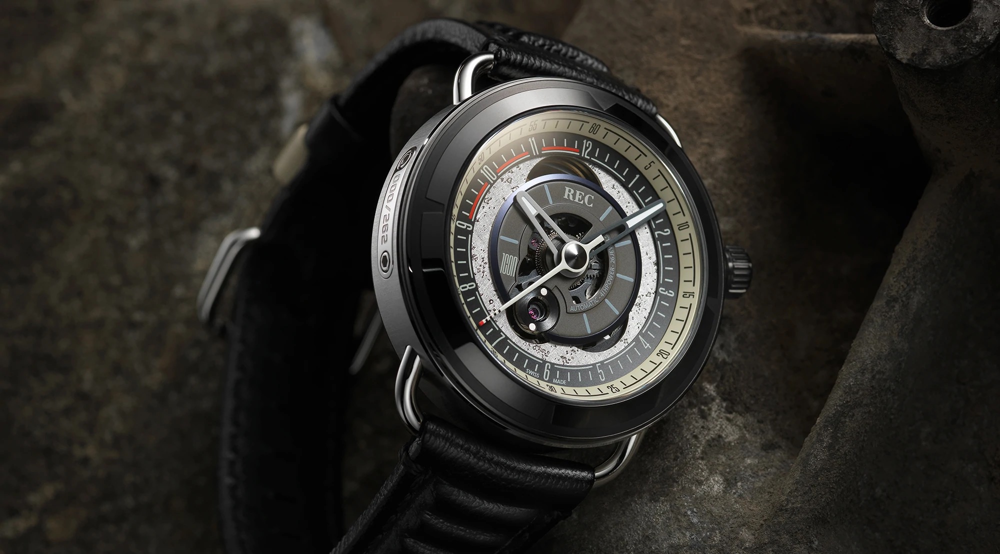 REC Watches: TTT ICON1000 Boasts Parts From 2013 Triumph Speedmaster ...