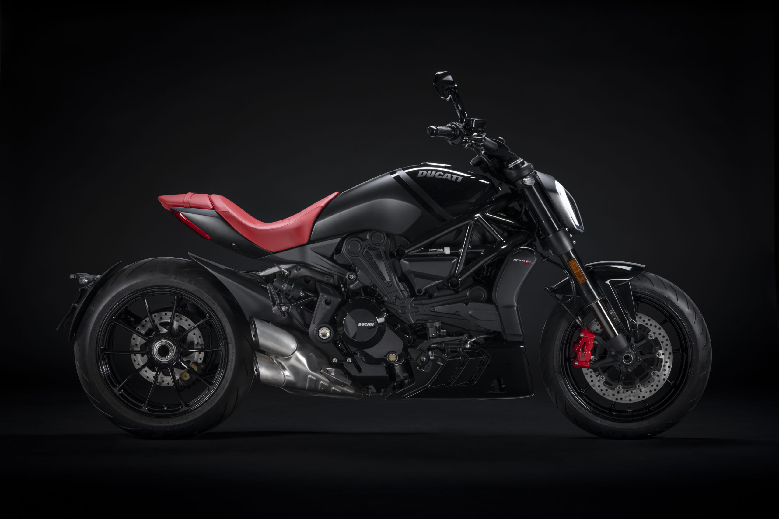 A view of the Ducati XDiavel Nera, complete with dedicated accoutrements