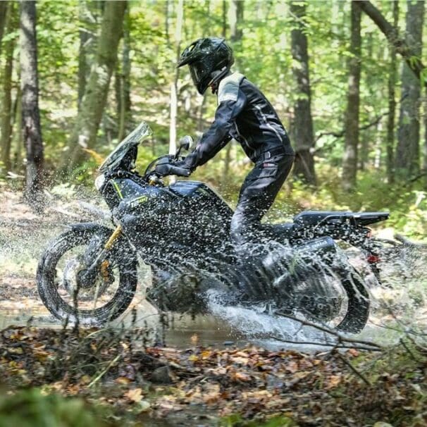 2022 Yamaha Super Tenere ES