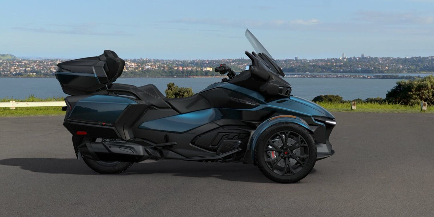 2022 CanAm Spyder RT Limited [Specs, Features, Photos] wBW