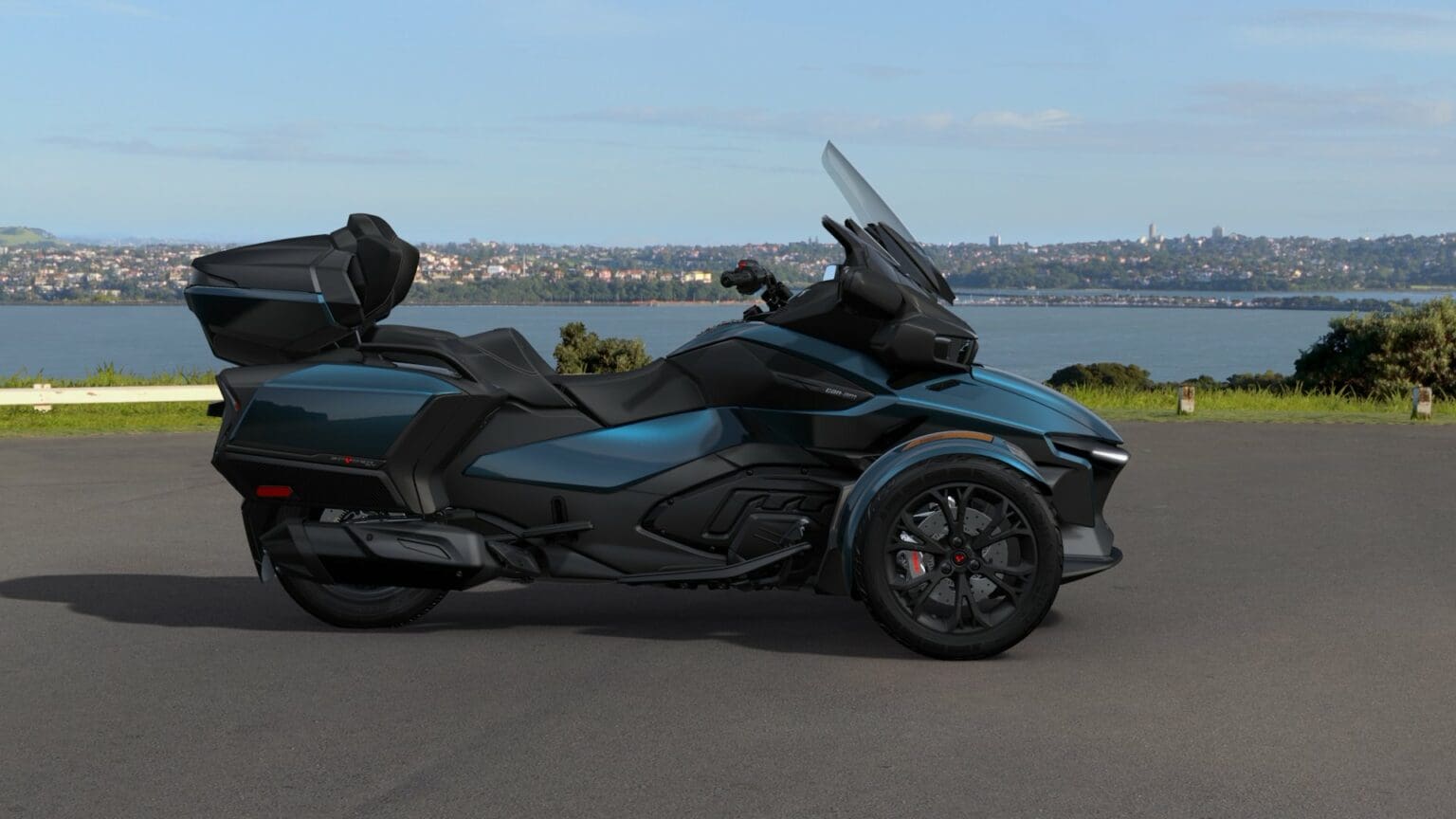 2022 Can-Am Spyder RT Limited [Specs, Features, Photos] | wBW