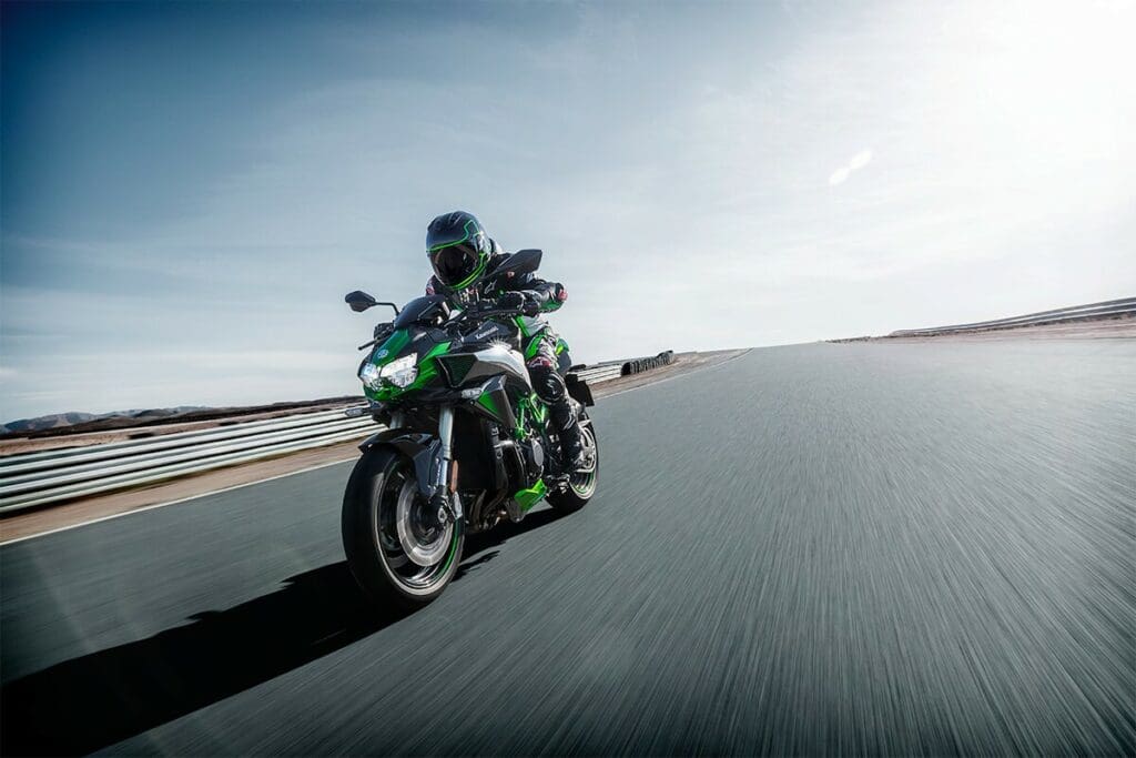 2022 Kawasaki Z H2 / Z H2 SE [Specs, Features, Photos] | wBW