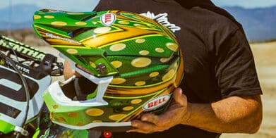 The McGrath Replica 22 in Gloss Gold/Green. All media sourced from Bell Helmets.