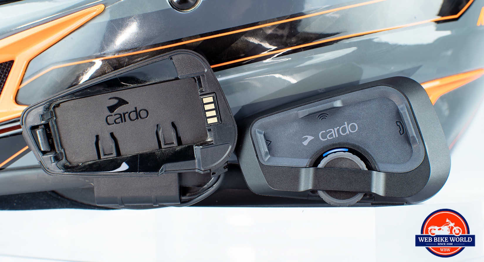 Cardo Freecom 4X Communicator In-Helmet Review