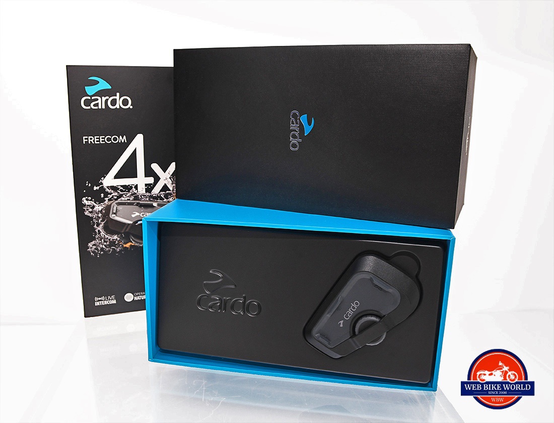 Cardo Freecom 4X & Sena 30K Connectivity 🔗 